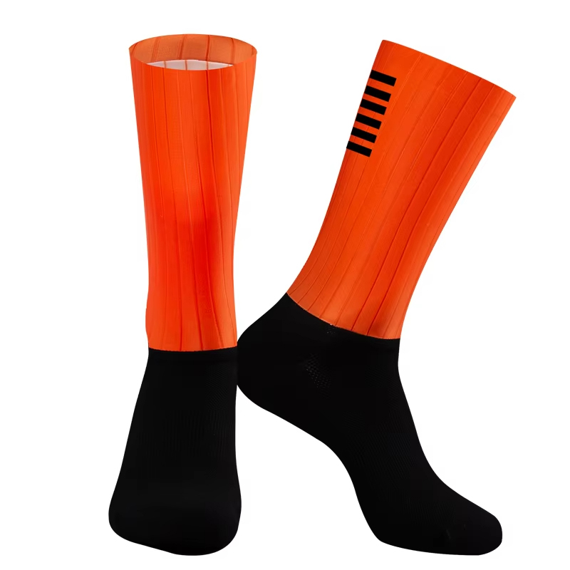 Calzini Aerodinamici in Silico - Sock Garter Men recensione e prezzo