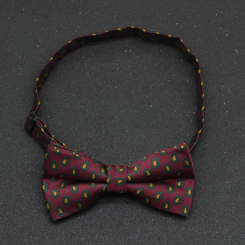 Papillon da uomo per matrimoni - Men Formal Wear With Tie recensione e prezzo
