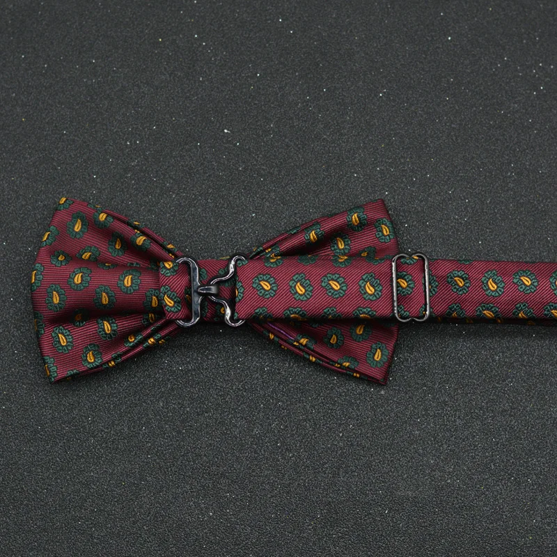 Papillon da uomo per matrimoni - Men Formal Wear With Tie recensione e prezzo